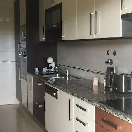 3 Bedroom With Pool In 라고스