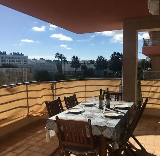 דירה 3 Bedroom With Pool In לאגוּ‏ש